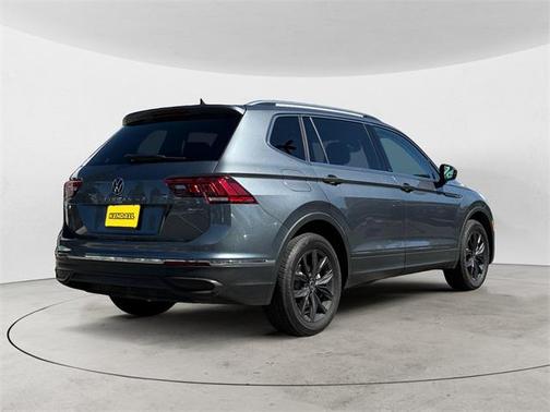 2024 Volkswagen Tiguan 2.0T SE 4MOTION