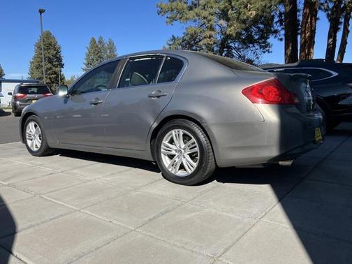 2012 INFINITI G37 Journey