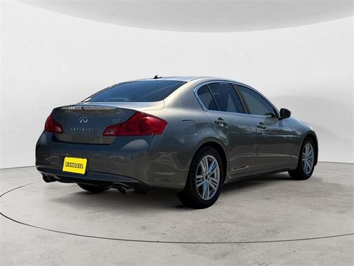 2012 INFINITI G37 Journey