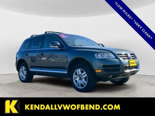 2004 Volkswagen Touareg V8