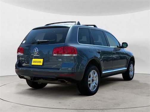 2004 Volkswagen Touareg V8