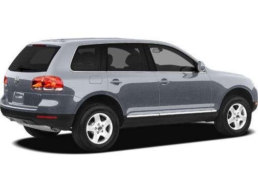 2004 Volkswagen Touareg V8