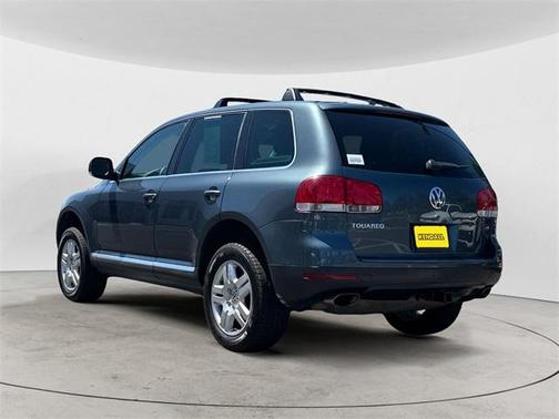 2004 Volkswagen Touareg V8