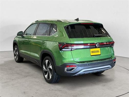 2026 Volkswagen Taos SE