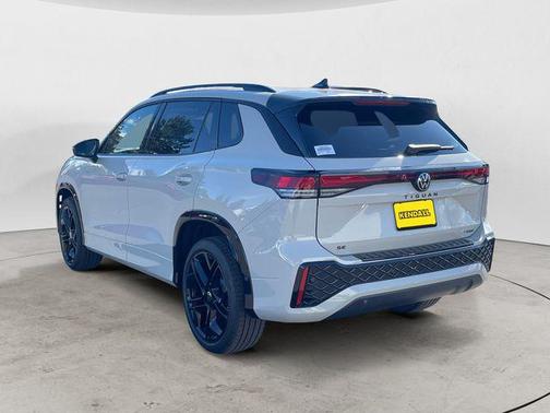 2026 Volkswagen Tiguan 2.0T SE R-Line Black 4MOTION