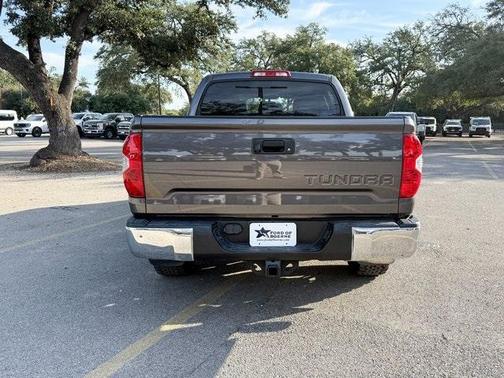 2017 Toyota Tundra SR5
