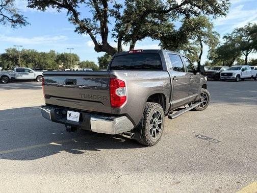 2017 Toyota Tundra SR5