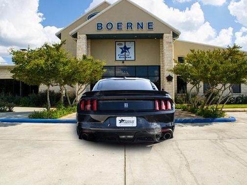 2018 Ford Shelby GT350 Base