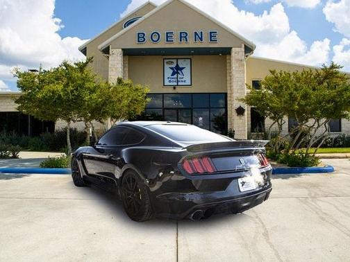 2018 Ford Shelby GT350 Base