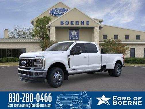 Star White 2026 Ford F-350 Lariat Super Duty