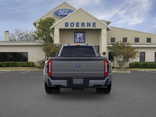 Carbonized Gray Metallic 2026 Ford F-350