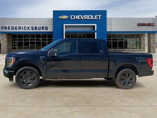 Black Metallic 2023 Ford F-150 XLT