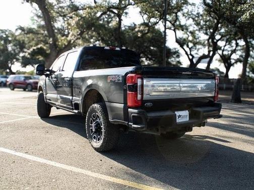 2024 Ford F-250 Platinum