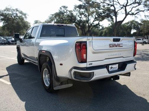 2023 GMC Sierra 3500 Denali