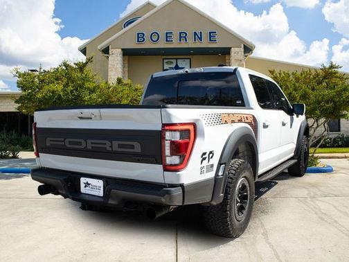 Avalanche 2023 Ford F-150 Raptor