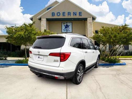 2017 Honda Pilot Elite