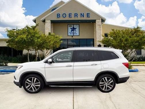 2017 Honda Pilot Elite