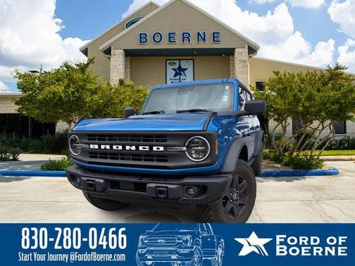 Velocity Blue Metallic 2023 Ford Bronco Black Diamond
