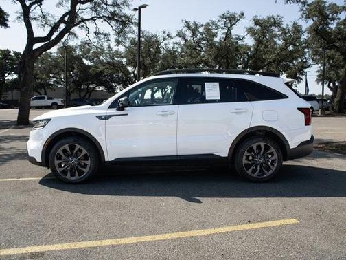 2022 Kia Sorento X-Line EX