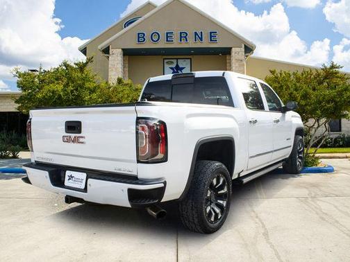 White Frost Tri-Coat 2018 GMC Sierra 1500 Denali