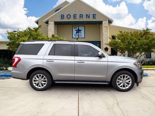 Iconic Silver Metallic 2021 Ford Expedition XLT