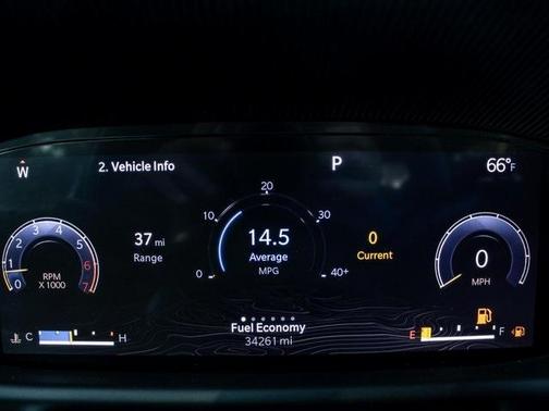 2023 Jeep Wagoneer Base