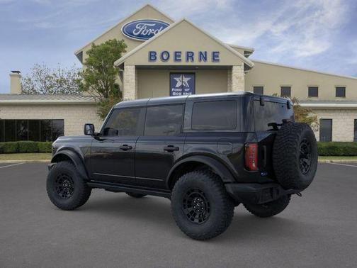 Shadow Black 2026 Ford Bronco Badlands
