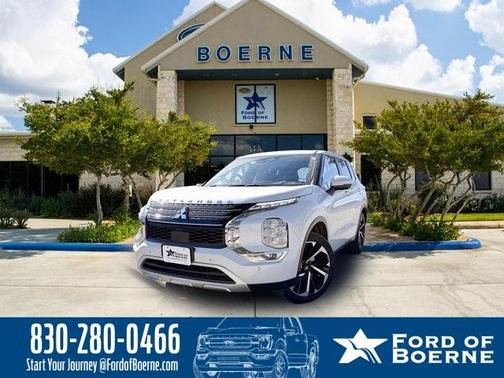 2023 Mitsubishi Outlander SE