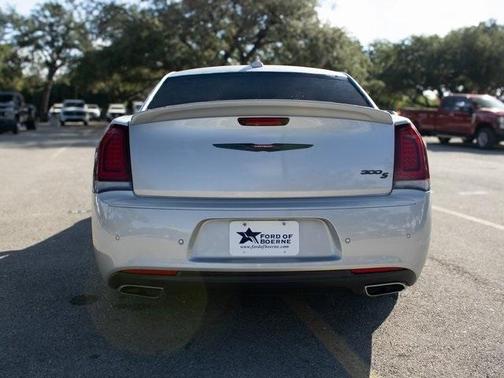 2023 Chrysler 300 S