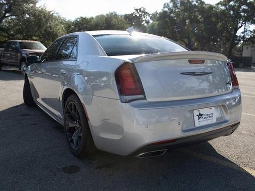 2023 Chrysler 300 S