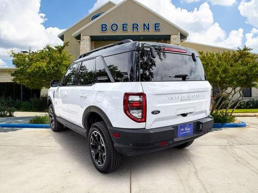 Oxford White 2024 Ford Bronco Sport Outer Banks