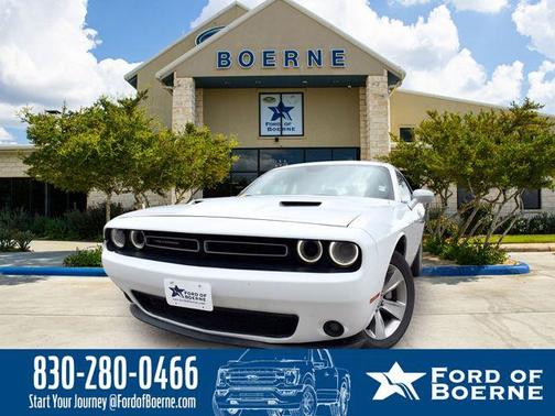 White Knuckle Clearcoat 2021 Dodge Challenger SXT