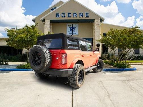 2023 Ford Bronco Outer Banks