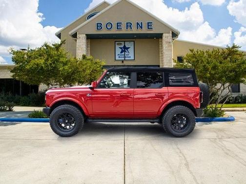 2023 Ford Bronco Outer Banks