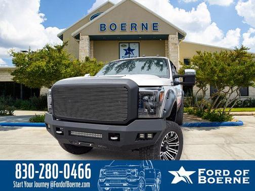 White Platinum Clearcoat Metallic 2015 Ford F-250 Platinum