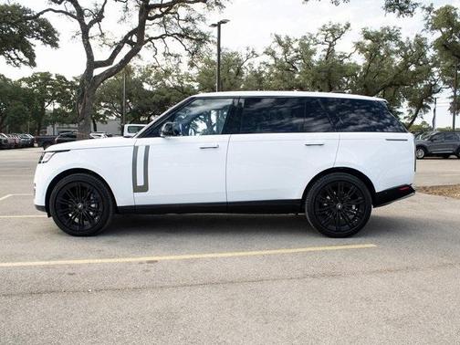 2023 Land Rover Range Rover P400 SE