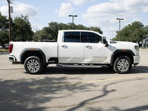 2020 GMC Sierra 2500 Denali