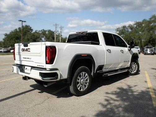 2020 GMC Sierra 2500 Denali