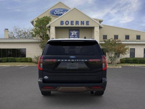 Agate Black Metallic 2026 Ford Expedition King Ranch
