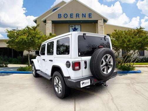 Bright White Clearcoat 2023 Jeep Wrangler Sahara