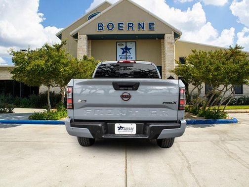 Boulder Gray Metallic 2024 Nissan Frontier PRO-X