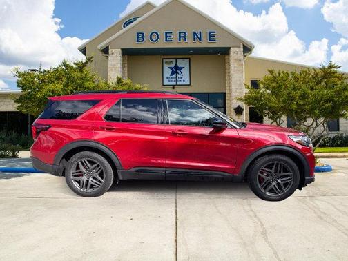 Rapid Red Metallic Tinted Clearcoat 2026 Ford Explorer ST-Line