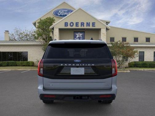 Glacier Gray Metallic 2026 Ford Expedition Max Active
