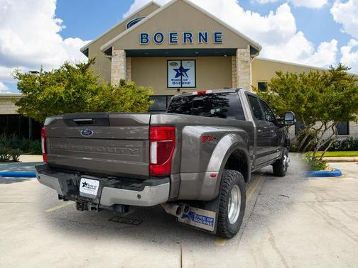 Stone Gray Metallic 2022 Ford F-350 Lariat Super Duty