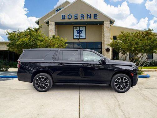 Black 2023 Chevrolet Suburban RST
