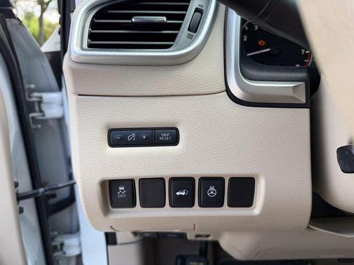 Pearl White 2015 Nissan Murano Platinum