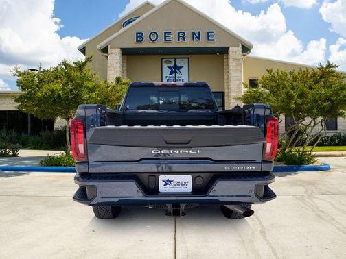 Pacific Blue Metallic 2023 GMC Sierra 2500 Denali