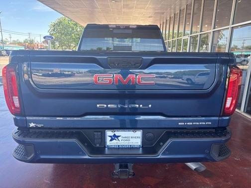 Pacific Blue Metallic 2023 GMC Sierra 2500 Denali