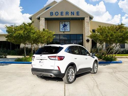 2021 Ford Escape Titanium