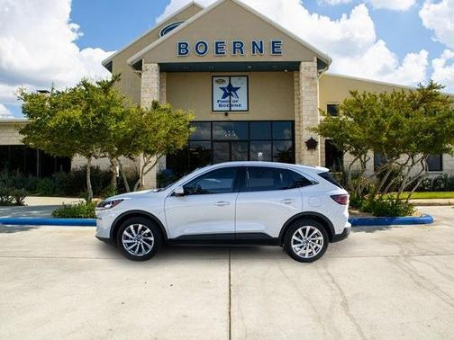 2021 Ford Escape Titanium